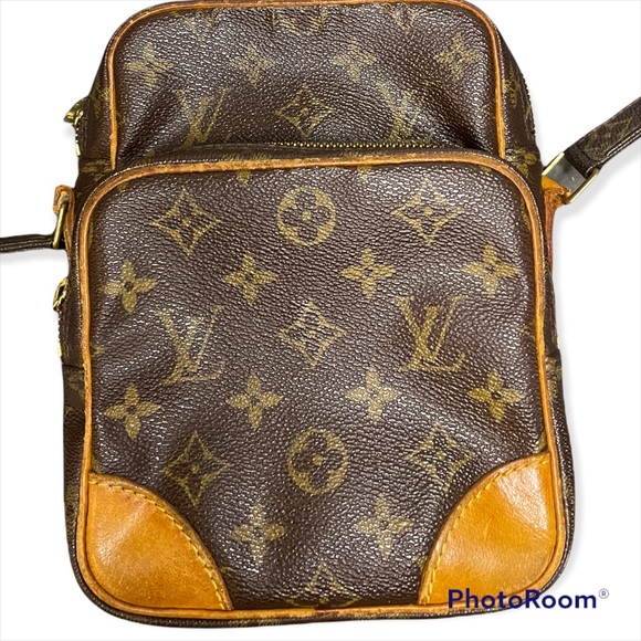 SOLD Madison Beer Louis Vuitton Amazon bag - Picture 6 of 8